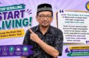 Poster pendidikan yang bertujuan memberikan kesadaran kepada siswa mengenai dampak negatif scrolling berlebihan terhadap kesehatan mental, kemampuan berpikir, fokus belajar, dan interaksi sosial.